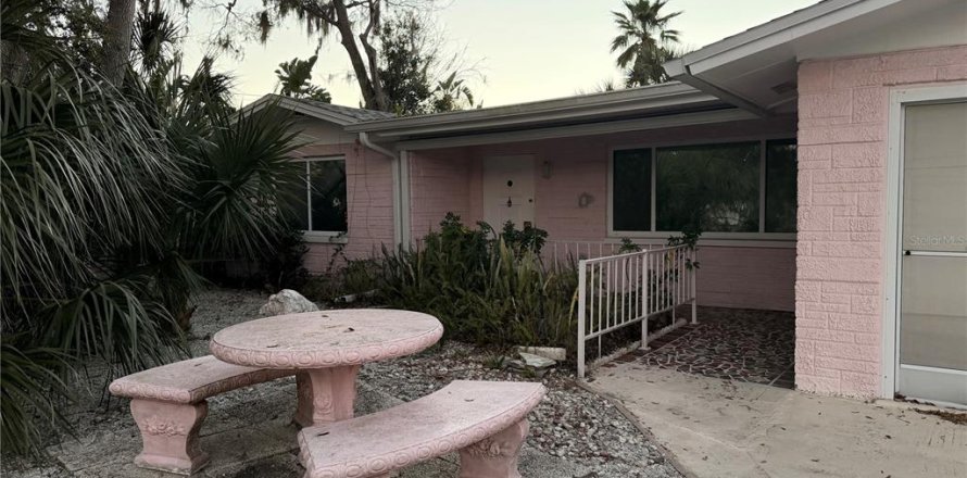 Villa ou maison à New Port Richey, Floride 2 chambres, 153.1 m2 № 2141883