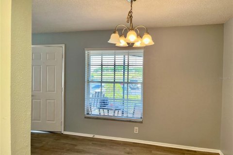 Condominio en venta en Palm Harbor, Florida, 1 dormitorio, 52.95 m2 № 1620376 - foto 11