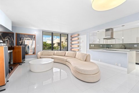 Condominio en venta en Key Biscayne, Florida, 3 dormitorios, 148.64 m2 № 1999968 - foto 2