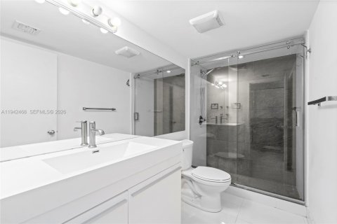 Condominio en venta en Key Biscayne, Florida, 3 dormitorios, 148.64 m2 № 1999968 - foto 11