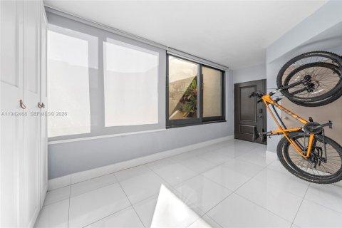 Condominio en venta en Key Biscayne, Florida, 3 dormitorios, 148.64 m2 № 1999968 - foto 9