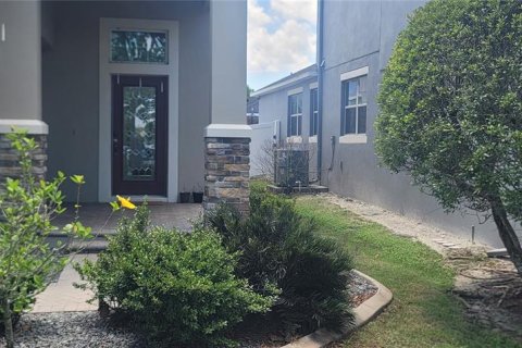 House in Orlando, Florida 3 bedrooms, 226.31 sq.m. № 1687802 - photo 4
