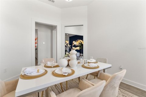 Casa en venta en Winter Haven, Florida, 4 dormitorios, 336.21 m2 № 1546239 - foto 20