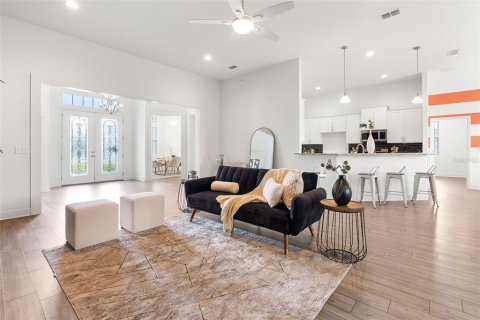Casa en venta en Winter Haven, Florida, 4 dormitorios, 336.21 m2 № 1546239 - foto 9