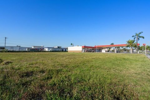 Propiedad comercial en venta en Florida City, Florida № 1862203 - foto 10