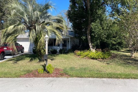 Villa ou maison à Ocala, Floride 2 chambres, 113.71 m2 № 2104300