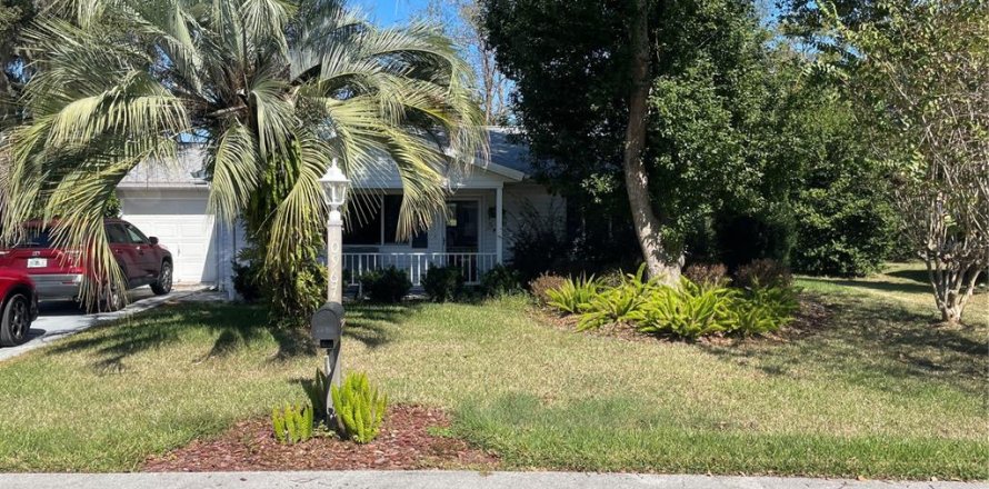 Casa en Ocala, Florida 2 dormitorios, 113.71 m2 № 2104300
