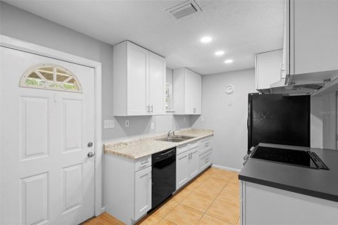 House in Groveland, Florida 3 bedrooms, 125.98 sq.m. № 1884091 - photo 19