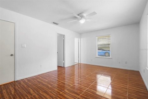 House in Groveland, Florida 3 bedrooms, 125.98 sq.m. № 1884091 - photo 13