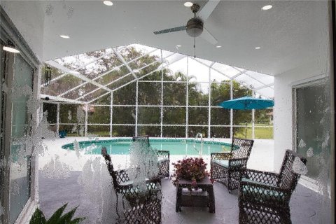 Villa ou maison à vendre à Port Charlotte, Floride: 4 chambres, 178.74 m2 № 2402954 - photo 3