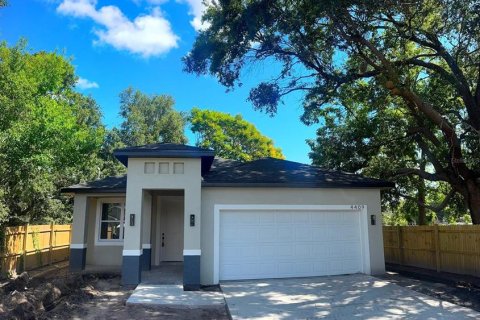 Villa ou maison à vendre à Orlando, Floride: 4 chambres, 156.63 m2 № 1785938 - photo 1