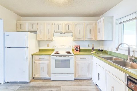 Купить кондоминиум в Порт-Оранж, Флорида 6 комнат, 114.18м2, № 1509293 - фото 6