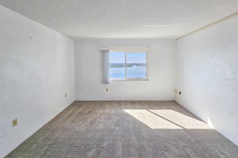 Купить кондоминиум в Порт-Оранж, Флорида 6 комнат, 114.18м2, № 1509293 - фото 14