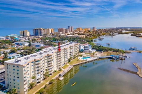 Купить кондоминиум в Порт-Оранж, Флорида 6 комнат, 114.18м2, № 1509293 - фото 4