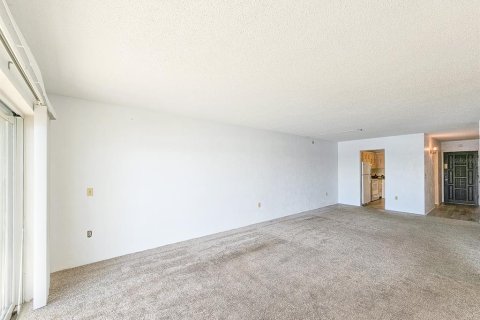 Купить кондоминиум в Порт-Оранж, Флорида 6 комнат, 114.18м2, № 1509293 - фото 24