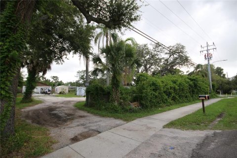 Immobilier commercial à vendre à Clearwater, Floride: 3 chambres, 185.8 m2 № 1804801 - photo 30