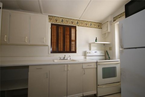 Immobilier commercial à vendre à Clearwater, Floride: 3 chambres, 185.8 m2 № 1804801 - photo 8