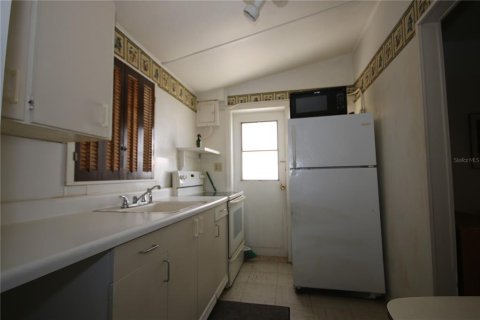 Immobilier commercial à vendre à Clearwater, Floride: 3 chambres, 185.8 m2 № 1804801 - photo 9