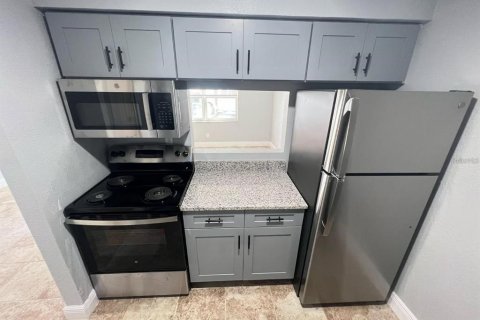 Copropriété à louer à Tampa, Floride: 1 chambre, 70.61 m2 № 2117376 - photo 4