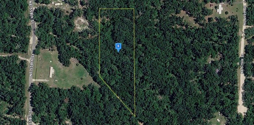 Land in Old Town, Florida № 2402766