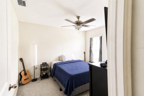 Villa ou maison à vendre à Zephyrhills, Floride: 3 chambres, 157 m2 № 2317281 - photo 12