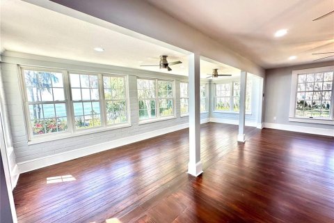 Casa en venta en Leesburg, Florida, 4 dormitorios, 247.58 m2 № 1820739 - foto 4