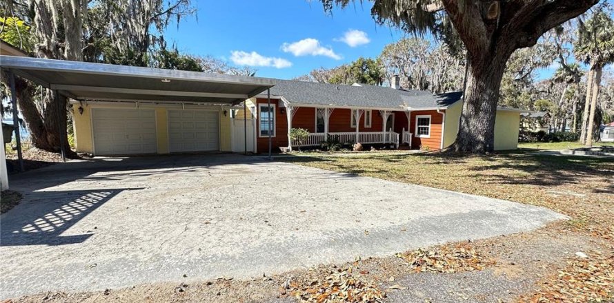 Casa en Leesburg, Florida 4 dormitorios, 247.58 m2 № 1820739