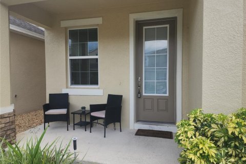 Casa en venta en Davenport, Florida, 5 dormitorios, 174.38 m2 № 1785975 - foto 2