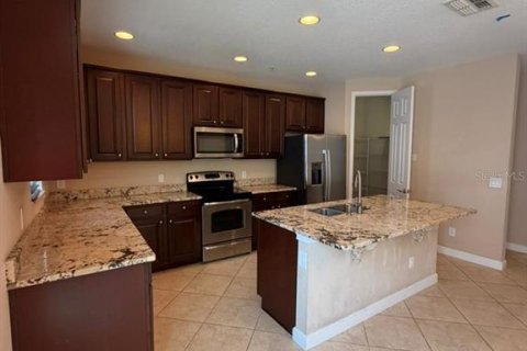 Touwnhouse à vendre à Lake Mary, Floride: 3 chambres, 182.27 m2 № 2156226 - photo 7