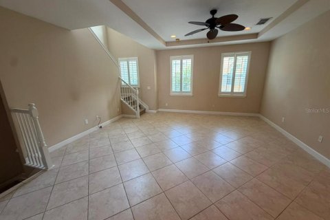 Touwnhouse à vendre à Lake Mary, Floride: 3 chambres, 182.27 m2 № 2156226 - photo 13