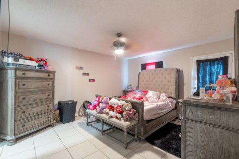 Commercial property in Lakeland, Florida 4 bedrooms, 182.83 sq.m. № 1787799 - photo 22