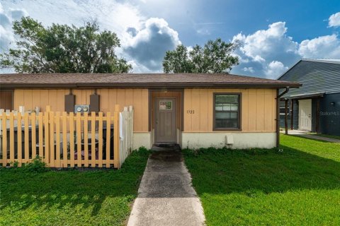 Commercial property in Lakeland, Florida 4 bedrooms, 182.83 sq.m. № 1787799 - photo 2