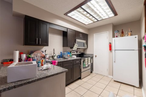 Commercial property in Lakeland, Florida 4 bedrooms, 182.83 sq.m. № 1787799 - photo 21