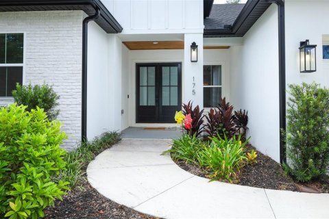 Casa en venta en Geneva, Florida, 4 dormitorios, 188.68 m2 № 2385865 - foto 3