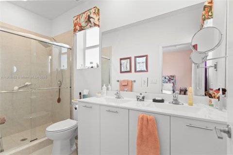 Купить виллу или дом в Майами, Флорида 3 спальни, 123.37м2, № 1964969 - фото 4