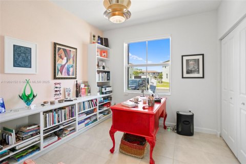 Купить виллу или дом в Майами, Флорида 3 спальни, 123.37м2, № 1964969 - фото 11