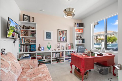 Купить виллу или дом в Майами, Флорида 3 спальни, 123.37м2, № 1964969 - фото 12