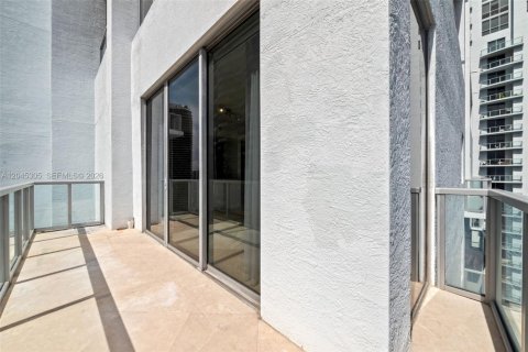 Condo in Miami, Florida, 2 bedrooms № 2185930 - photo 13