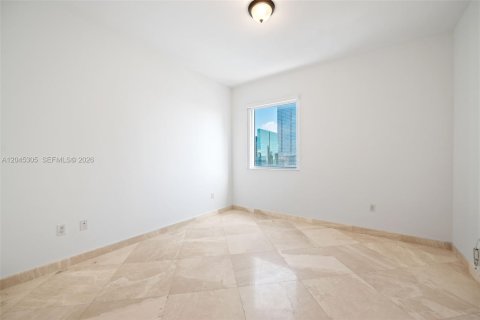 Condo in Miami, Florida, 2 bedrooms № 2185930 - photo 22