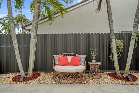 Villa ou maison à vendre à Miami, Floride: 3 chambres, 150.41 m2 № 2024717 - photo 26