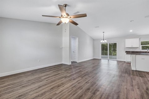 Casa en venta en Citrus Springs, Florida, 3 dormitorios, 134.71 m2 № 2227063 - foto 2