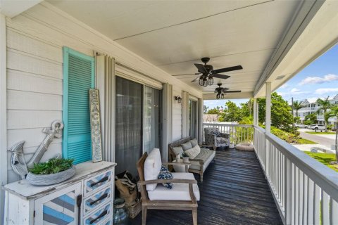 House in Redington Beach, Florida 3 bedrooms, 98.1 sq.m. № 1883251 - photo 23