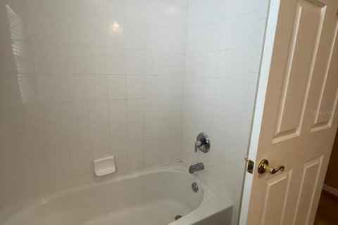 Villa ou maison à louer à Tavares, Floride: 3 chambres, 161.74 m2 № 2102895 - photo 20
