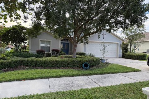Casa en Minneola, Florida 3 dormitorios, 141.4 m2 № 2364060