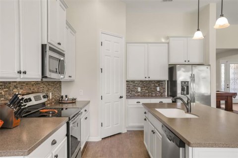 Casa en venta en Kissimmee, Florida, 4 dormitorios, 222.97 m2 № 2383726 - foto 15