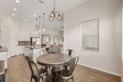 Casa en venta en Kissimmee, Florida, 4 dormitorios, 222.97 m2 № 2383726 - foto 18