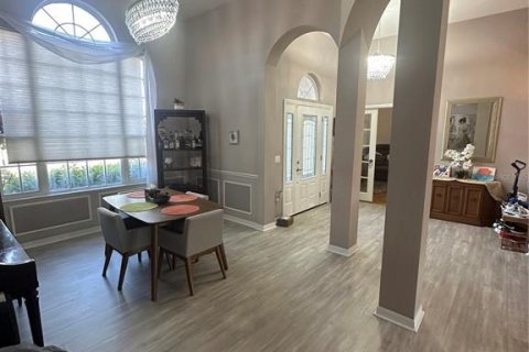 Villa ou maison à louer à Sarasota, Floride: 4 chambres, 234.11 m2 № 1899138 - photo 5