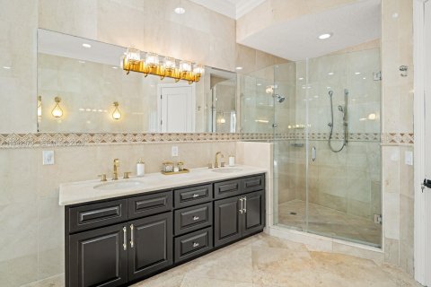 Casa en venta en Coral Gables, Florida, 6 dormitorios, 451.23 m2 № 2000239 - foto 18