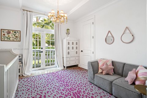 Casa en venta en Coral Gables, Florida, 6 dormitorios, 451.23 m2 № 2000239 - foto 23