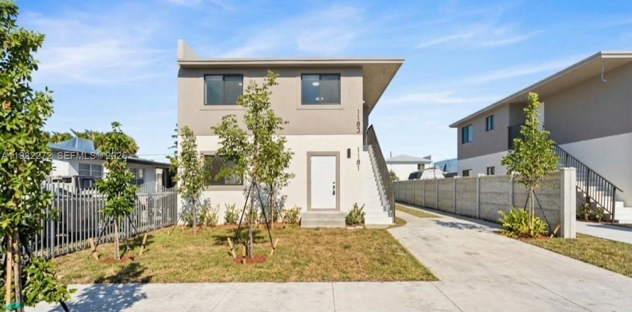 Immobilier commercial à Miami, Floride № 2048268